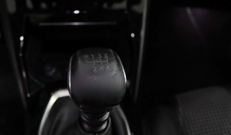 PEUGEOT 2008 1.2 PURETECH GT LINE completo