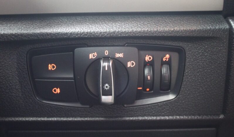 BMW Serie LCI 116 D EDYNAMICS ADVANTAGE completo