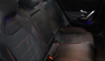 MERCEDES-BENZ Classe A 180 D AMG LINE AUT. completo