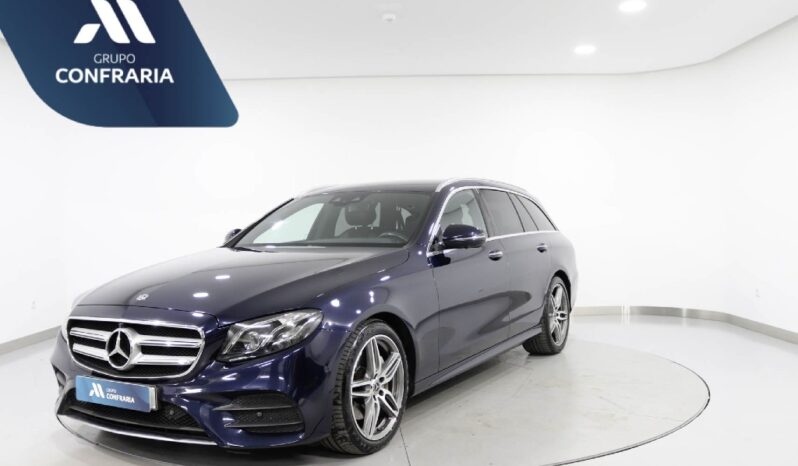 MERCEDES-BENZ Classe E Station 300 D AMG 7L completo