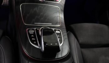 MERCEDES-BENZ Classe E Station 300 D AMG 7L completo
