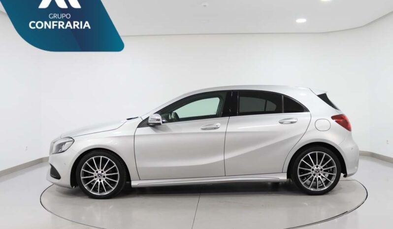 MERCEDES-BENZ Classe A 180 D AMG LINE completo