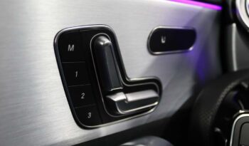 MERCEDES-BENZ Classe A 180 D AMG LINE AUT. completo