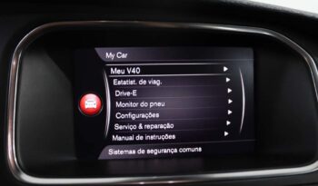 VOLVO V40 2.0 D2 KINETIC ECO completo