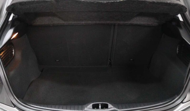 PEUGEOT 208 1.2 PURETECH STYLE completo