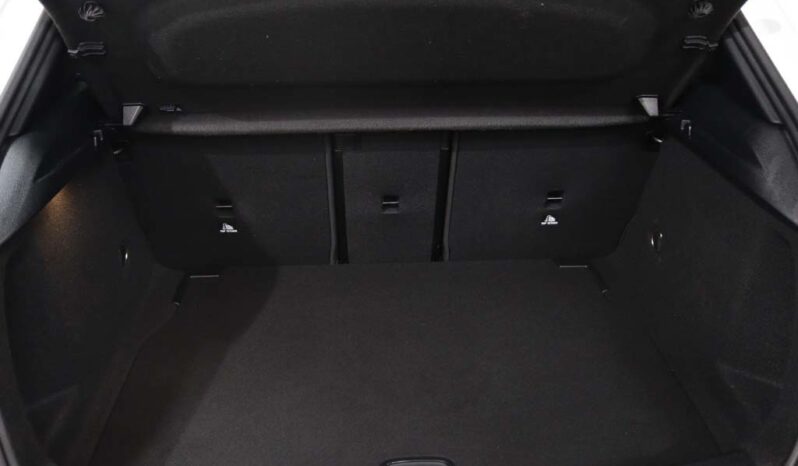 MERCEDES-BENZ Classe A 180 D AMG LINE AUT. completo