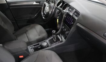 VOLKSWAGEN Golf VII Variant GP 1.6 TDI CONFORTLINE completo