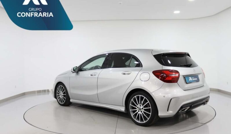 MERCEDES-BENZ Classe A 180 D AMG LINE completo