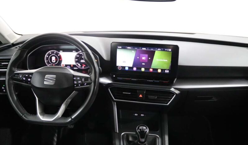 SEAT Leon Sportstourer 2.0 TDI STYLE completo