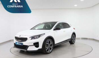 KIA XCeed 1.0 T-GDI TECH completo