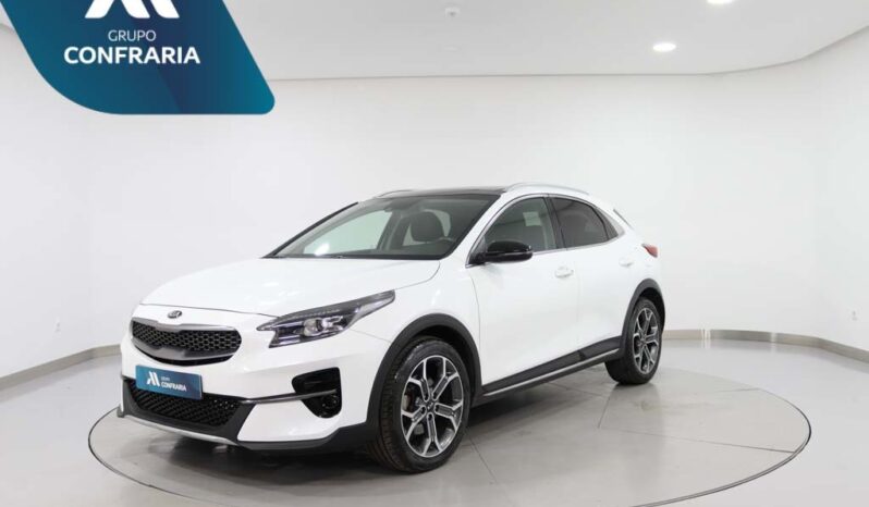 KIA XCeed 1.0 T-GDI TECH completo