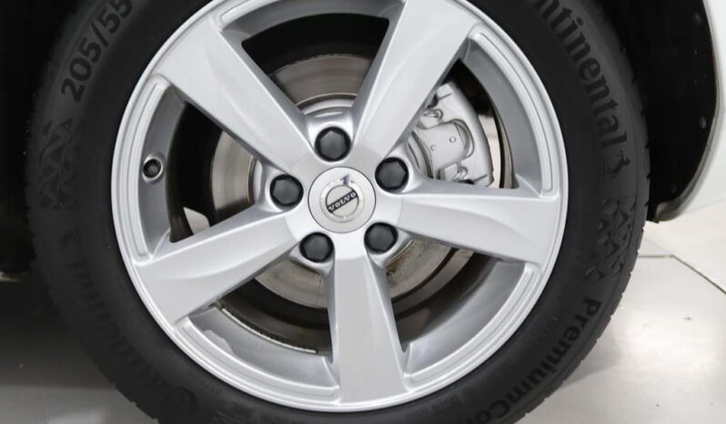 VOLVO V40 2.0 D2 KINETIC ECO completo
