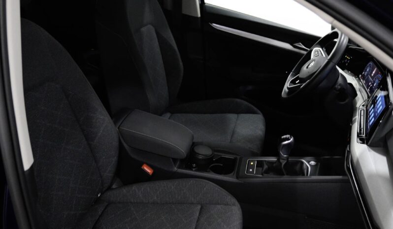 VOLKSWAGEN Golf VIII Variant 2.0 TDI LIFE completo