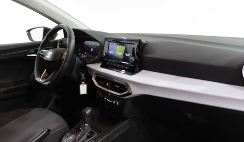SEAT Ibiza 1.0 TSI STYLE DSG completo