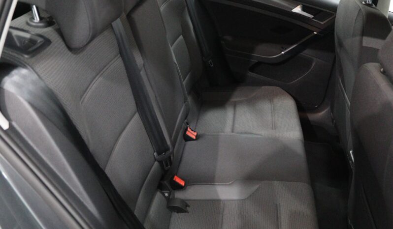 VOLKSWAGEN Golf VII Variant GP 1.6 TDI CONFORTLINE completo