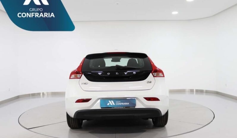 VOLVO V40 2.0 D2 KINETIC ECO completo