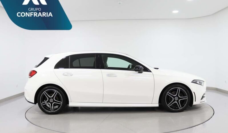 MERCEDES-BENZ Classe A 180 D AMG LINE AUT. completo