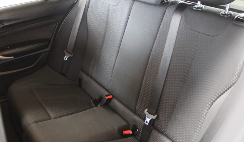 BMW Serie LCI 116 D EDYNAMICS ADVANTAGE completo