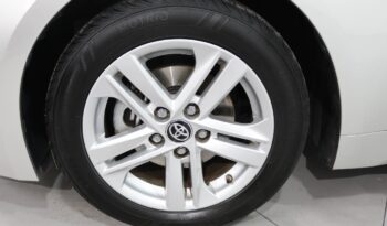 TOYOTA Corolla Hatchback 1.8 HYBRID COMFORT completo