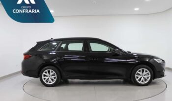 SEAT Leon Sportstourer 2.0 TDI STYLE completo
