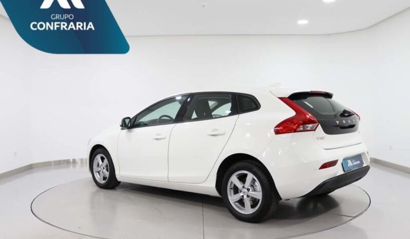 VOLVO V40 2.0 D2 KINETIC ECO completo