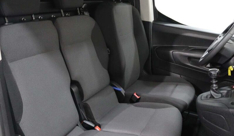 OPEL COMBO CARGO DIESEL 1.5 CDTI L1H1 ESSENTIA completo