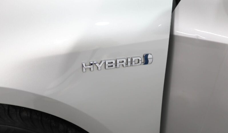 TOYOTA Corolla Hatchback 1.8 HYBRID COMFORT completo