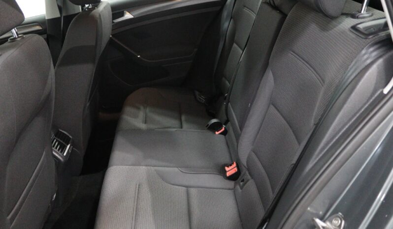 VOLKSWAGEN Golf VII Variant GP 1.6 TDI CONFORTLINE completo