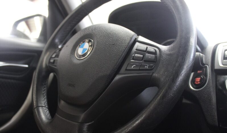 BMW Serie LCI 116 D EDYNAMICS ADVANTAGE completo