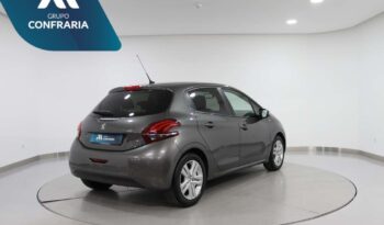 PEUGEOT 208 1.2 PURETECH STYLE completo
