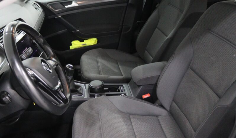 VOLKSWAGEN Golf VII Variant GP 1.6 TDI CONFORTLINE completo
