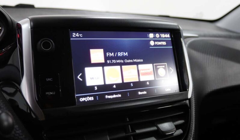 PEUGEOT 208 1.2 PURETECH SIGNATURE completo