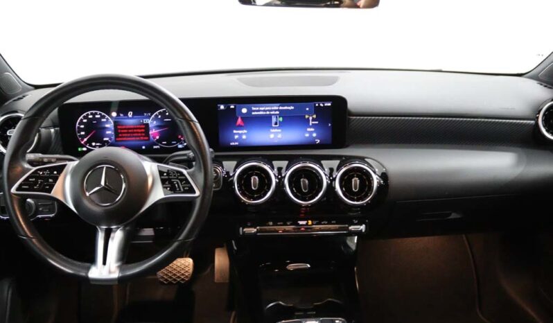 MERCEDES-BENZ Classe A 200 PROGRESSIVE AUT. completo