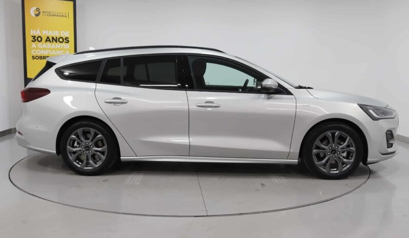 FORD Focus Station Wagon 1.0 ECOBOOST MHEV ST-LINE X completo