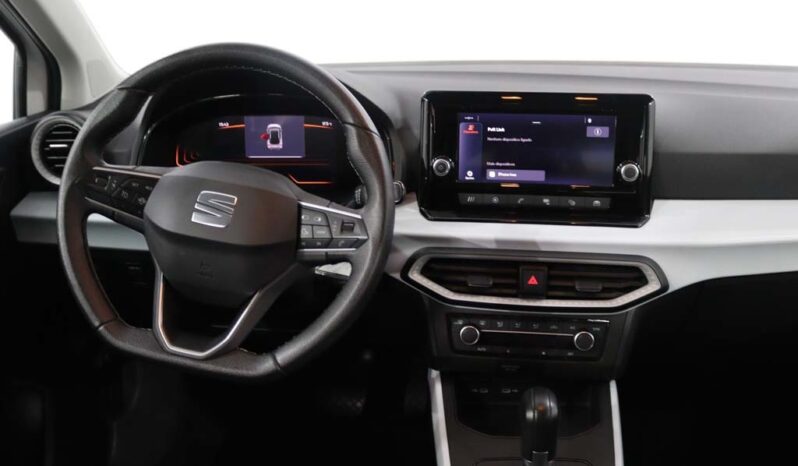SEAT Arona 1.0 TSI STYLE DSG completo