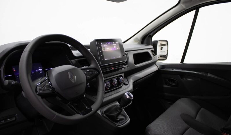 RENAULT Trafic III Fase III 2.0 BLUE DCI L1H1 ADVANCE completo