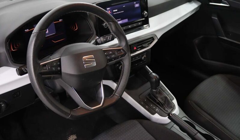 SEAT Arona 1.0 TSI STYLE DSG completo