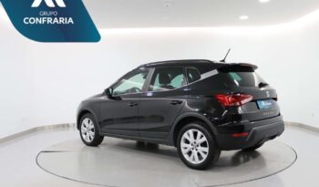 SEAT Arona 1.6 TDI STYLE completo
