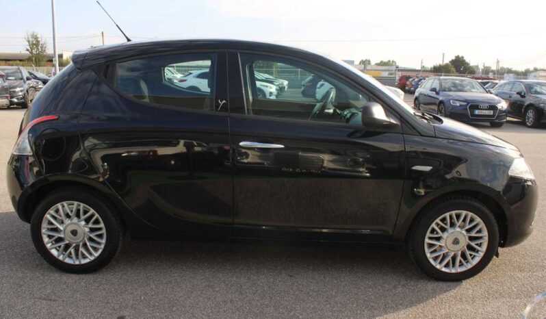 LANCIA Ypsilon 1.3 M-JET S&S SILVER completo