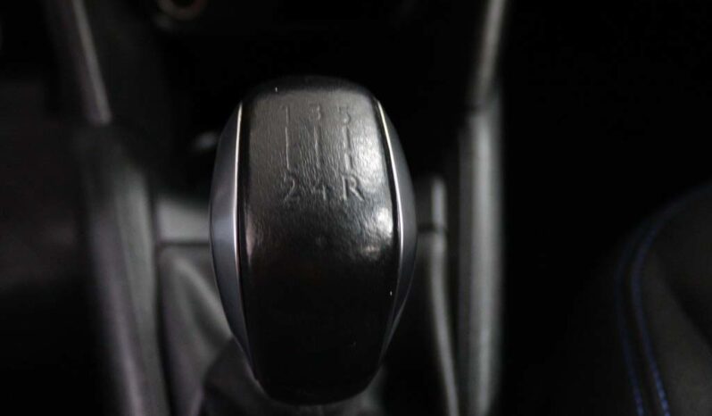 PEUGEOT 208 1.2 PURETECH SIGNATURE completo