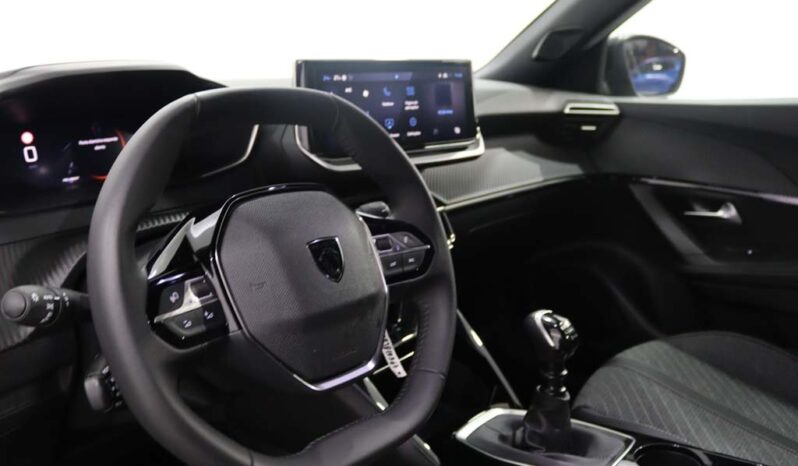 PEUGEOT 2008 1.2 PURETECH ALLURE completo