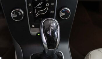 VOLVO V40 Cross Country 1.6 D2 KINETIC POWERSHIFT completo