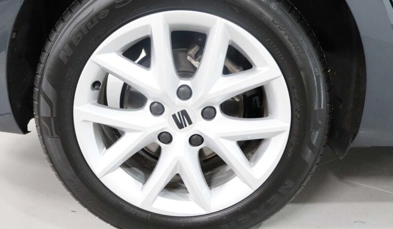 SEAT Leon Sportstourer 1.0 TSI STYLE completo