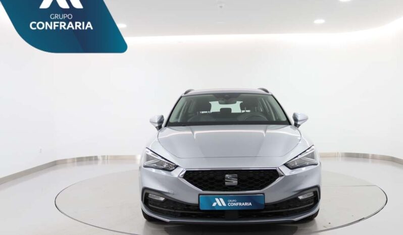 SEAT Leon Sportstourer 2.0 TDI STYLE completo