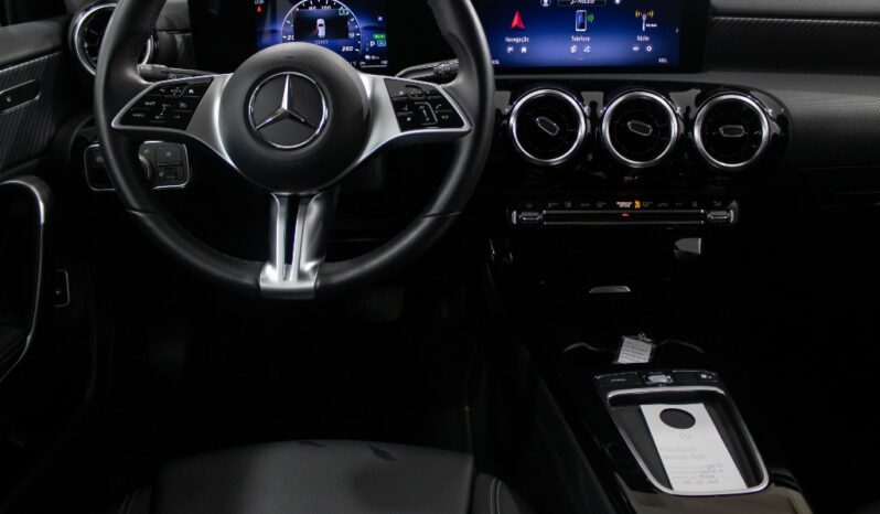 MERCEDES-BENZ Classe A A 250 e completo