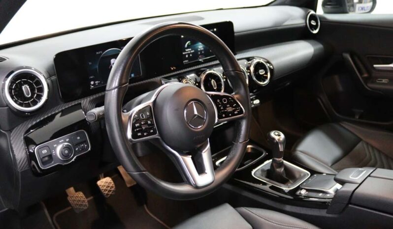 MERCEDES-BENZ Classe A 180 D STYLE completo