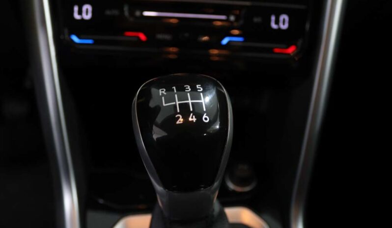 VOLKSWAGEN T-Roc 1.0 TSI URBAN completo