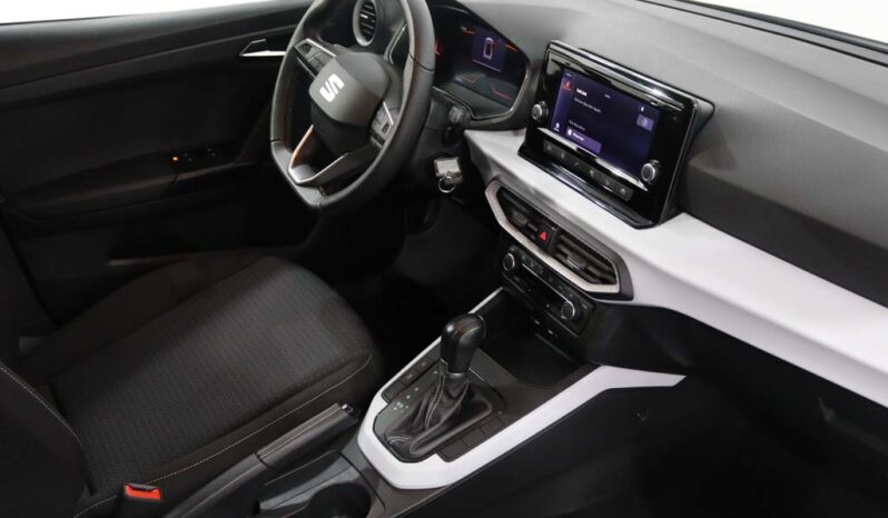 SEAT Arona 1.0 TSI STYLE DSG completo