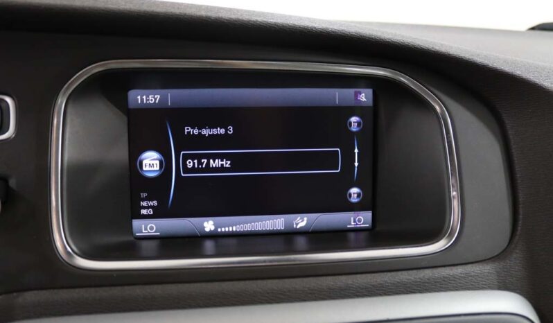 VOLVO V40 Cross Country 1.6 D2 KINETIC POWERSHIFT completo