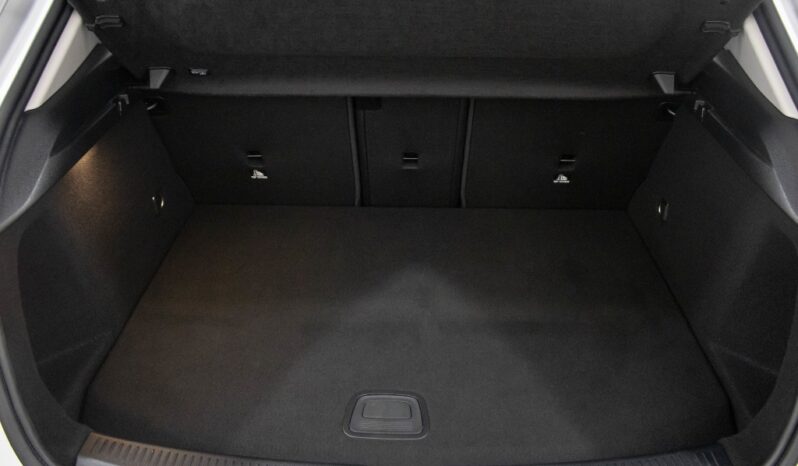 MERCEDES-BENZ Classe A A 250 e completo